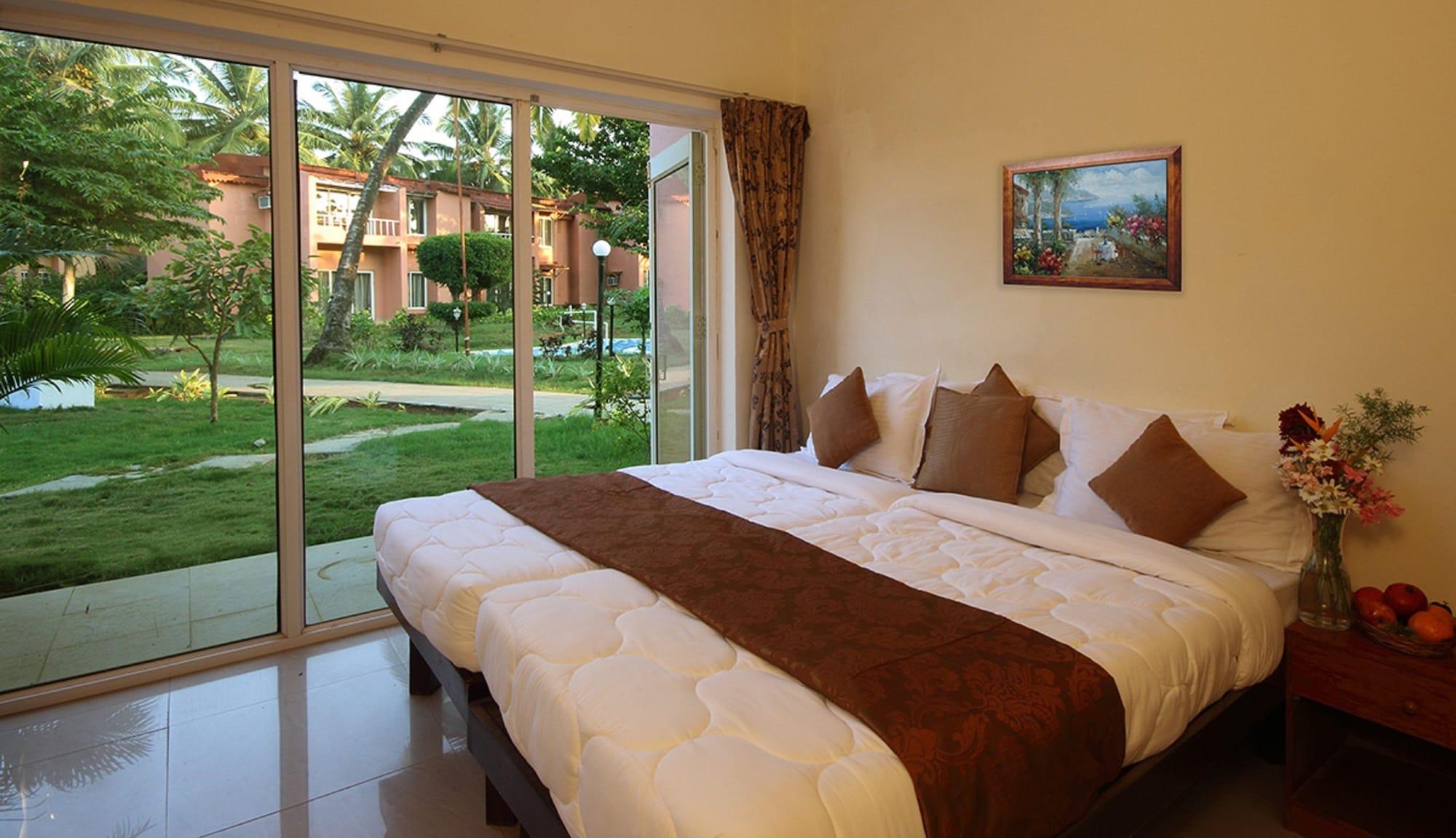 The Byke Old Anchor Beach Resort&Spa Cavelossim Exterior foto