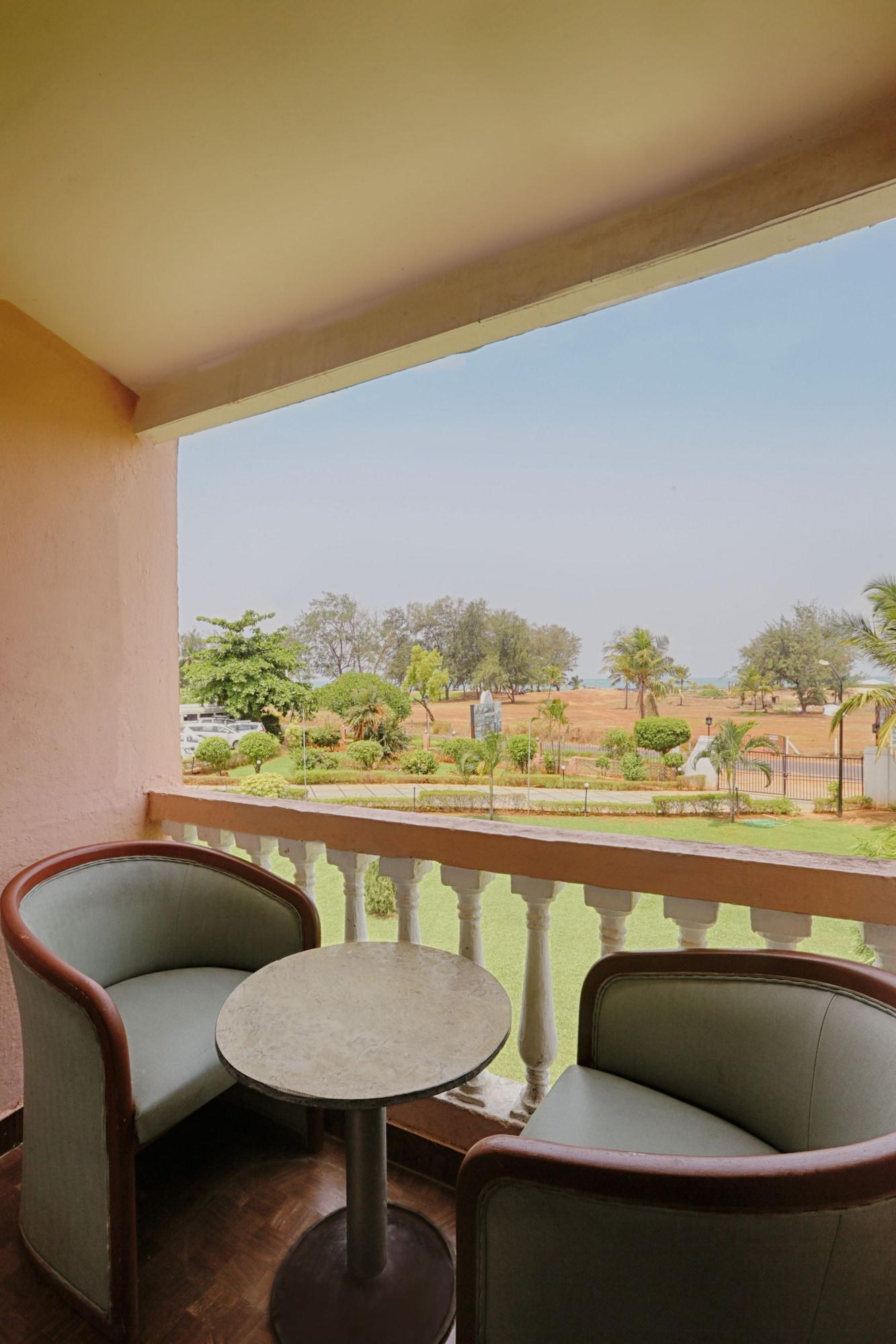 The Byke Old Anchor Beach Resort&Spa Cavelossim Exterior foto