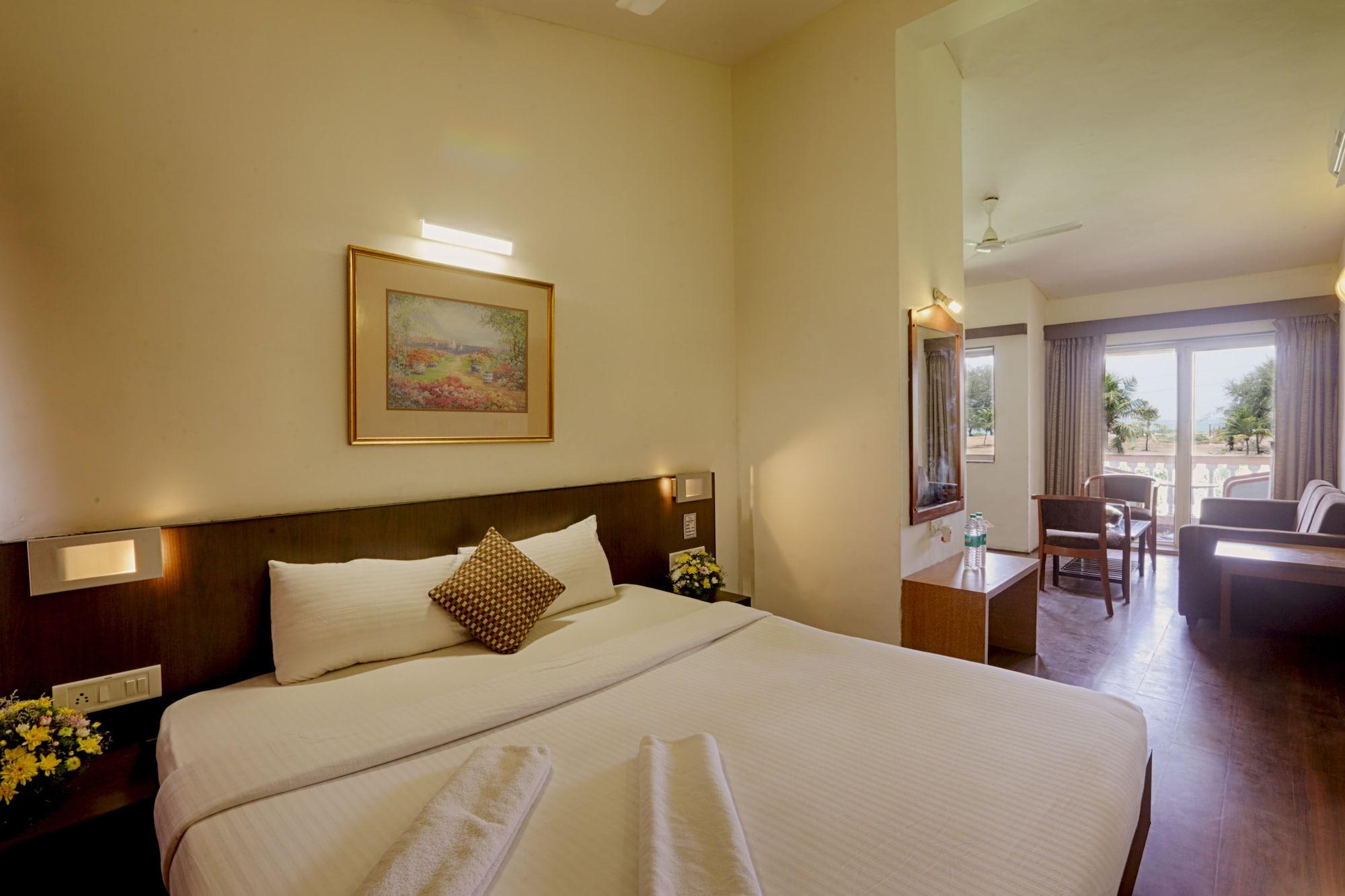 The Byke Old Anchor Beach Resort&Spa Cavelossim Exterior foto